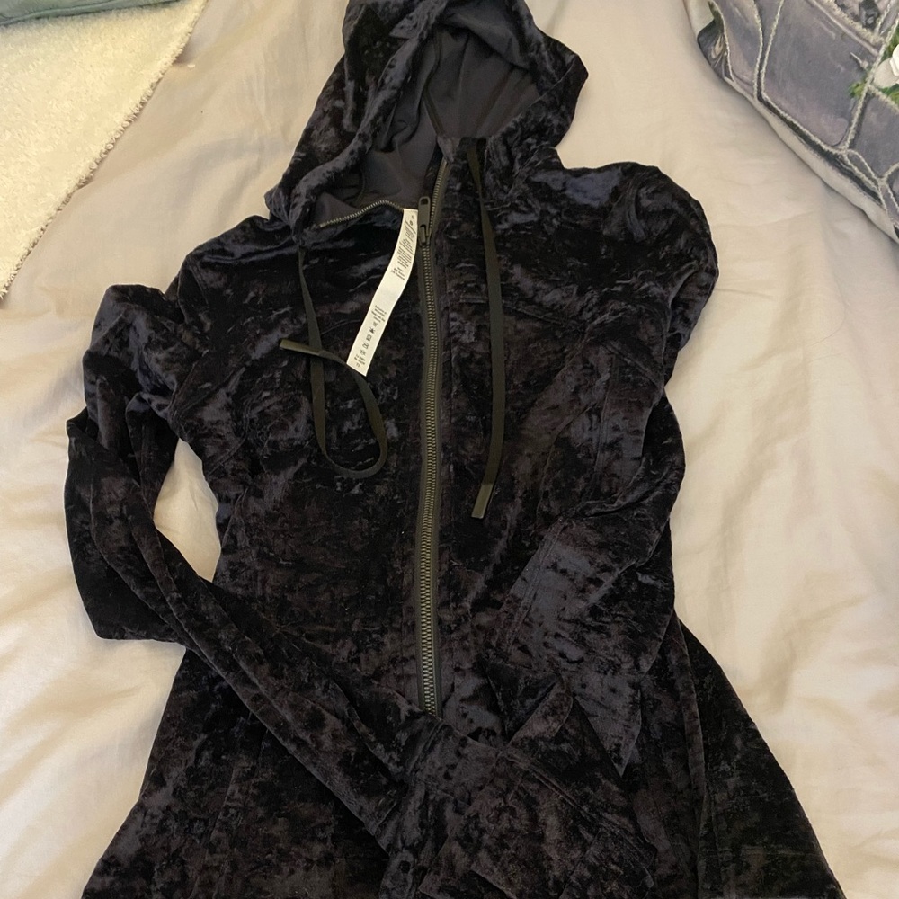 Lululemon Ready to Crush Velvet Jacket